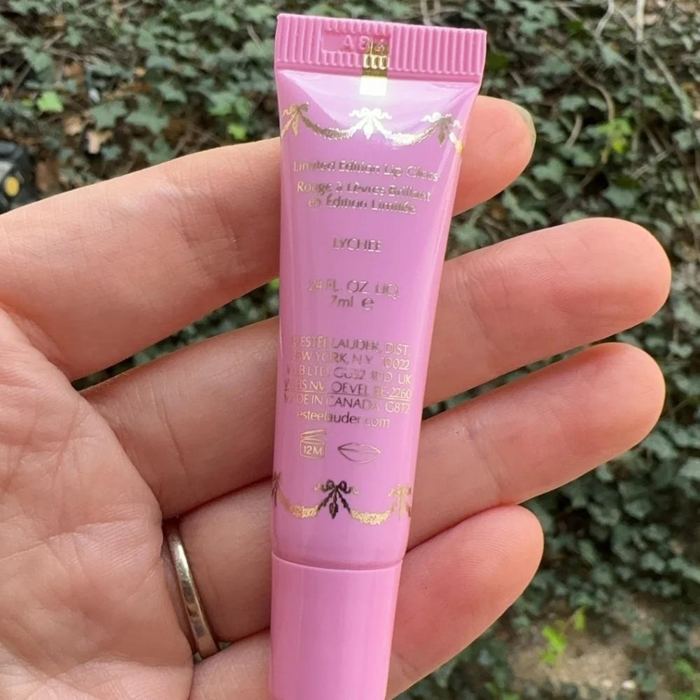 Estée Lauder Laduree Limited Edition Lip Gloss in Lychee 0.24 oz / 7ml NEW